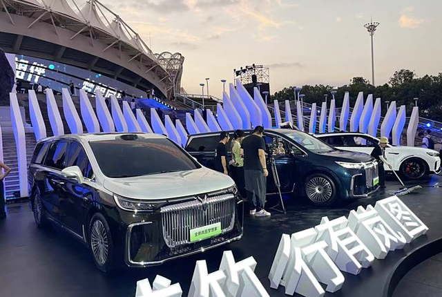 东风汽车6000万辆下线，全新岚图梦想家正式上市